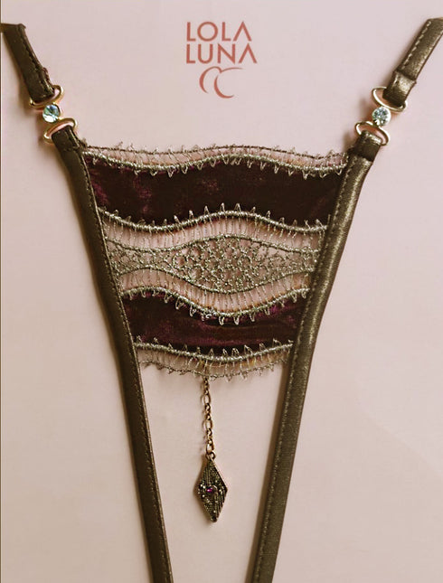 Sheerazade open thong Open G-string - lolaluna.com